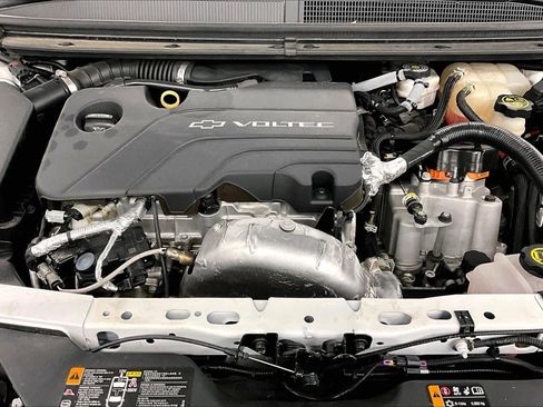 Used 2018 Chevrolet Volt LT w/ Comfort Package image 32