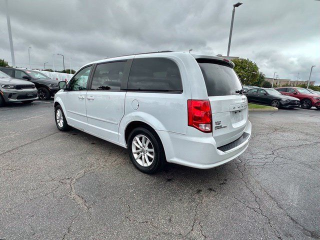 Used 2016 Dodge Grand Caravan SXT FWD image 9