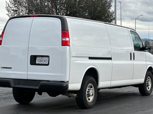 Used 2023 Chevrolet Express 2500 Extended w/ Driver Convenience Package image 8
