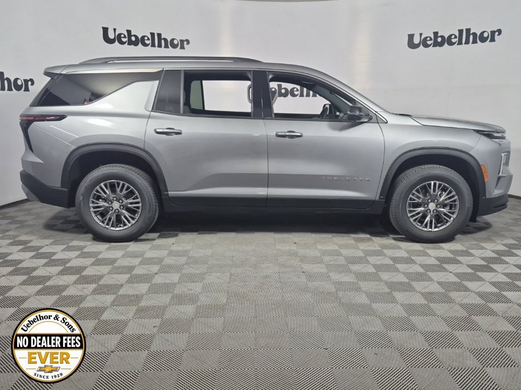 New 2026 Chevrolet Traverse LT w/ Driver Confidence Package FWD image 27