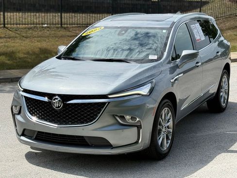 Used 2023 Buick Enclave Avenir w/ Trailering Package, 5000 lbs. AWD/4WD image 10