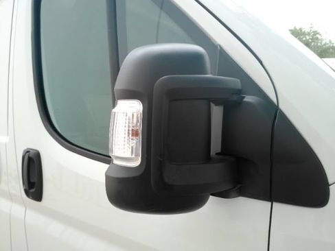 Used 2025 RAM ProMaster 2500 w/ Convenience Group FWD image 23