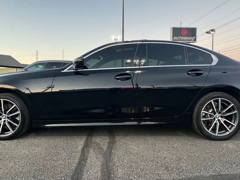 Used 2021 BMW 330i xDrive Sedan w/ Convenience Package image 3