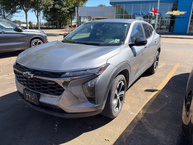 Used 2025 Chevrolet Trax RS w/ Sunroof Package FWD 360° Tour