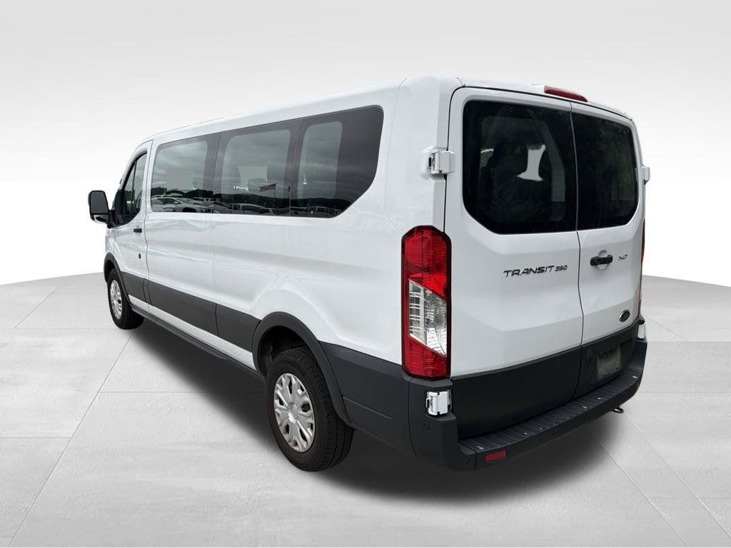 Used 2023 Ford Transit 350 XLT RWD image 6