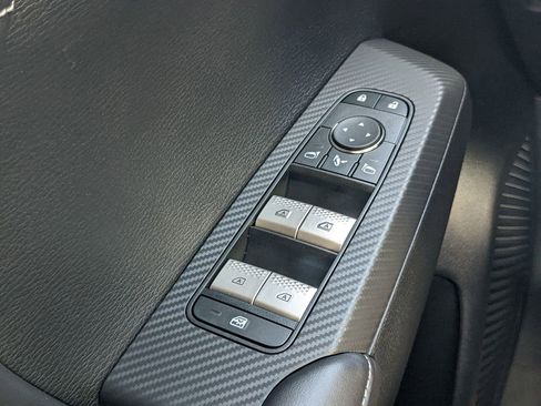 New 2025 Mitsubishi Outlander SE image 26