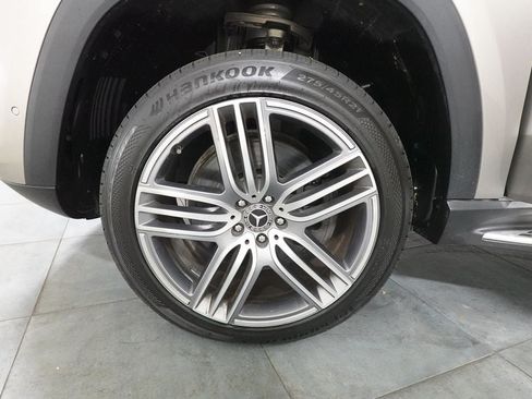 Used 2022 Mercedes-Benz GLS 450 4MATIC image 40