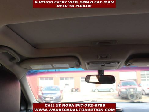 Used 2013 Nissan Pathfinder Platinum w/ Platinum Premium Pkg AWD/4WD image 7