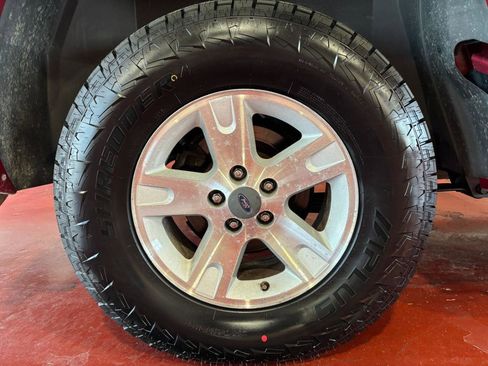Used 2005 Ford Explorer Sport Trac XLT image 35