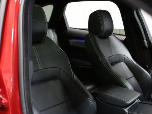 Used 2024 Jaguar F-PACE R-Dynamic S image 29