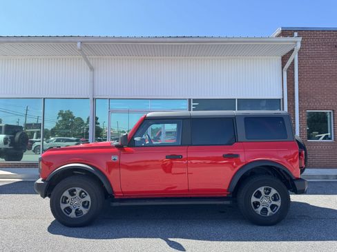 Used 2024 Ford Bronco Big Bend AWD/4WD image 1
