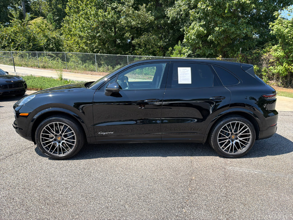 Used 2022 Porsche Cayenne Platinum Edition w/ Premium Package Plus AWD/4WD image 4