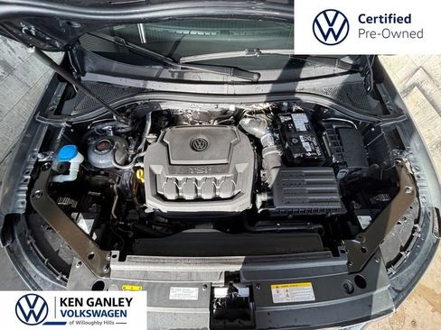 Used 2024 Volkswagen Tiguan SEL R-Line AWD/4WD image 10