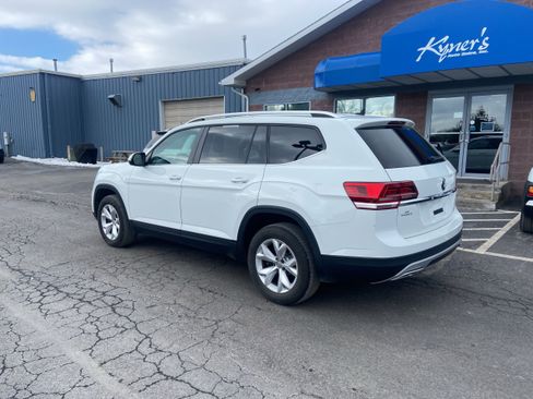 Used 2018 Volkswagen Atlas SE image 4