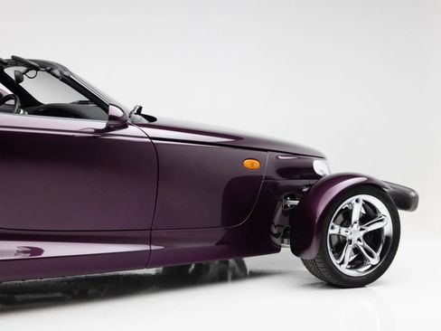 Used 1999 Plymouth Prowler RWD image 40