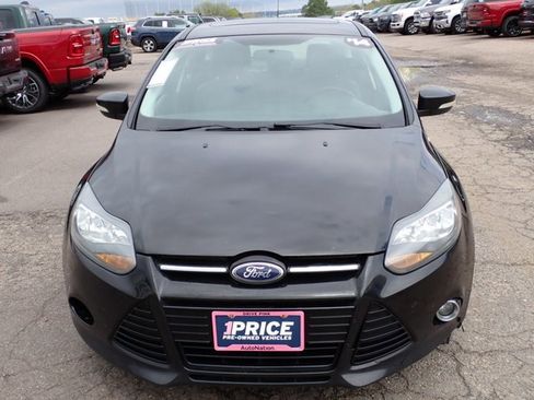 Used 2014 Ford Focus Titanium FWD image 5