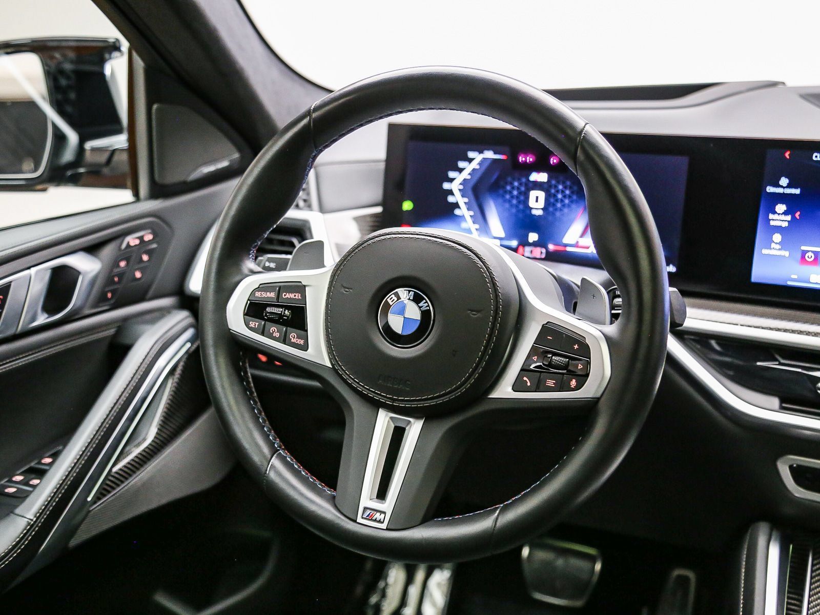 Certified 2025 BMW X6 M60i AWD/4WD image 16