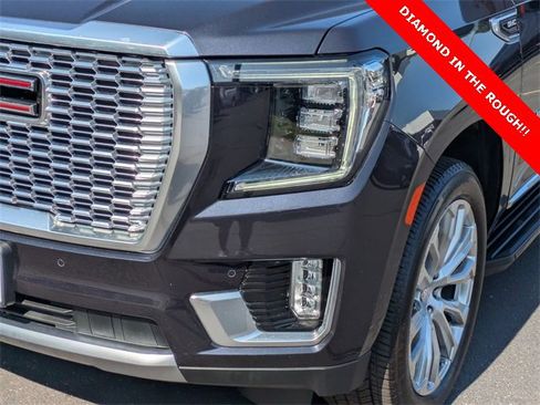 Used 2024 GMC Yukon Denali image 9