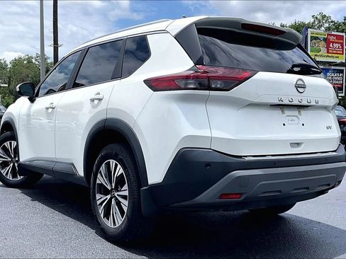 Used 2023 Nissan Rogue SV w/ SV Premium B Package FWD image 4
