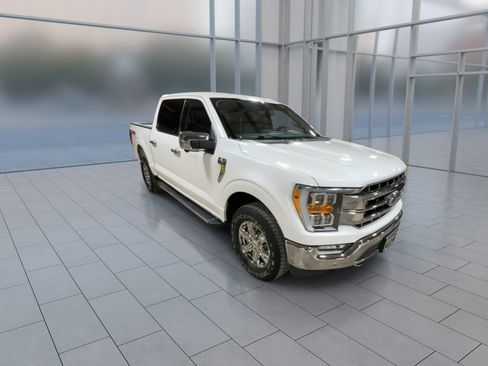 Used 2021 Ford F150 Lariat image 3
