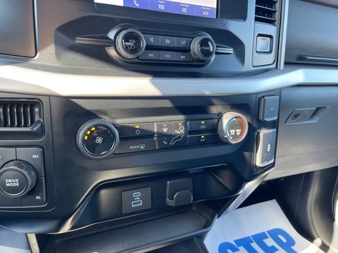 Used 2023 Ford F150 XLT image 34