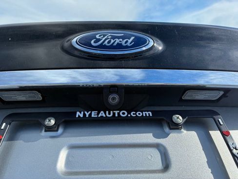 Used 2019 Ford Edge SEL w/ Equipment Group 201A AWD/4WD image 12