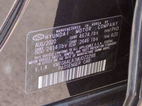 Used 2021 Genesis G70 2.0T image 29