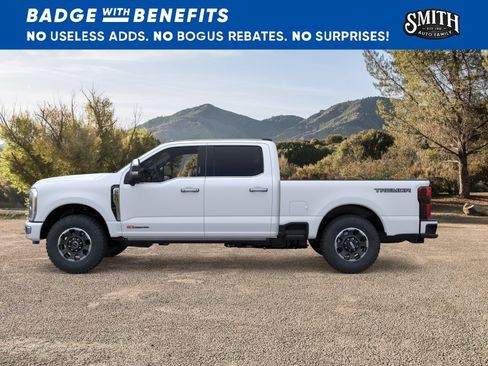 New 2026 Ford F250 Platinum w/ Platinum Plus Package AWD/4WD image 4