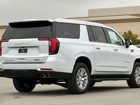 New 2026 GMC Yukon XL Denali image 6