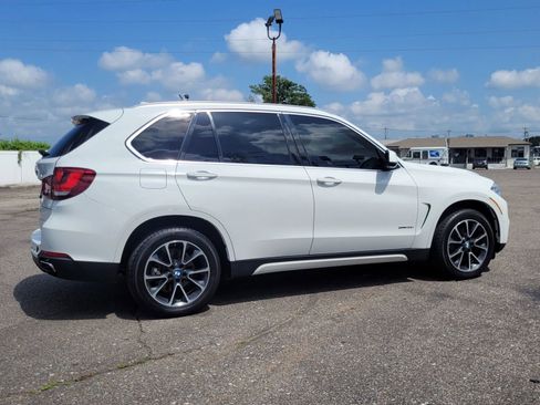 Used 2018 BMW X5 sDrive35i RWD image 25