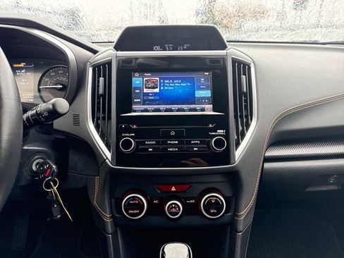 Used 2022 Subaru Crosstrek 2.0i Premium AWD/4WD image 24