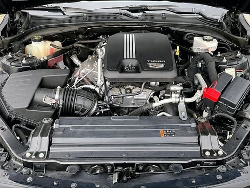 Used 2021 Cadillac CT4 Luxury w/ Sun And Sound Package RWD image 9