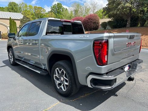 Used 2025 GMC Sierra 1500 SLT w/ SLT Premium Package image 22