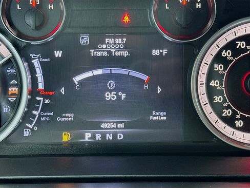 Used 2017 RAM 1500 Sport w/ Quick Order Package 26Q Night AWD/4WD image 8