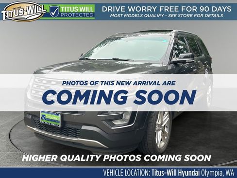 Used 2017 Ford Explorer XLT w/ Equipment Group 202A AWD/4WD image 3