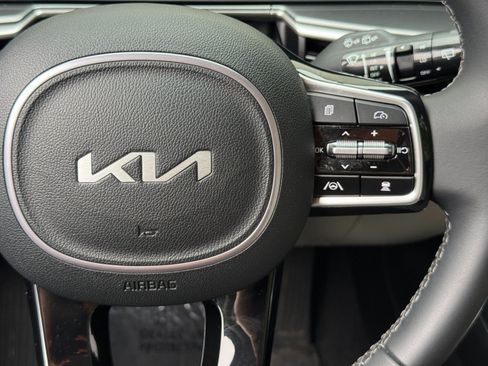 Used 2024 Kia Sorento S w/ Panoramic Sunroof Package AWD/4WD image 21