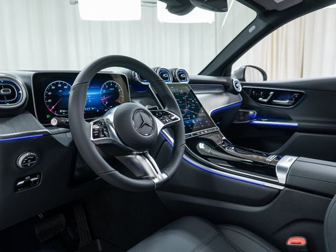 New 2026 Mercedes-Benz GLC 300 4MATIC image 12