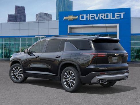 New 2026 Chevrolet Traverse LT w/ Sun and Wheel Package FWD image 27
