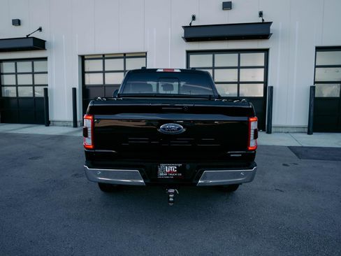 Used 2023 Ford F150 Lariat w/ Trailer Tow Package image 6