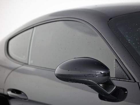 Certified 2025 Porsche 718 Cayman RWD image 16