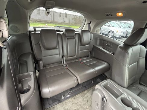 Used 2015 Honda Odyssey Touring image 10