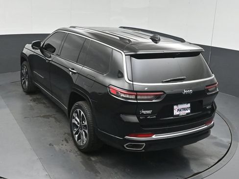 Used 2021 Jeep Grand Cherokee L Overland w/ Luxury Tech Group IV AWD/4WD image 40