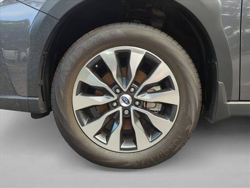 Used 2025 Subaru Outback Touring w/ Popular Package #2 AWD/4WD image 24