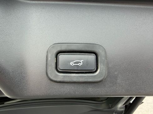 Used 2021 Land Rover Range Rover Evoque S AWD/4WD image 7
