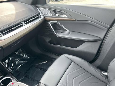 Certified 2025 BMW X1 xDrive28i w/ Technology Package image 40