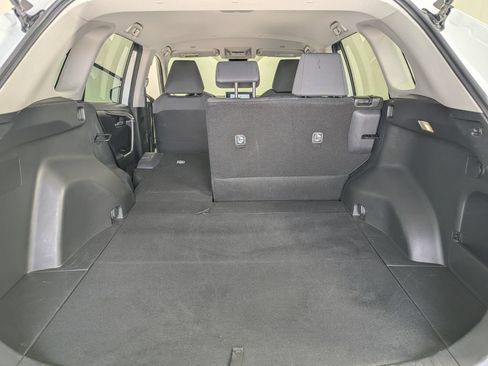 Used 2025 Toyota RAV4 XLE FWD image 29