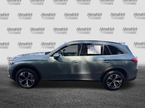 Used 2025 Mercedes-Benz GLC 350e 4MATIC image 7