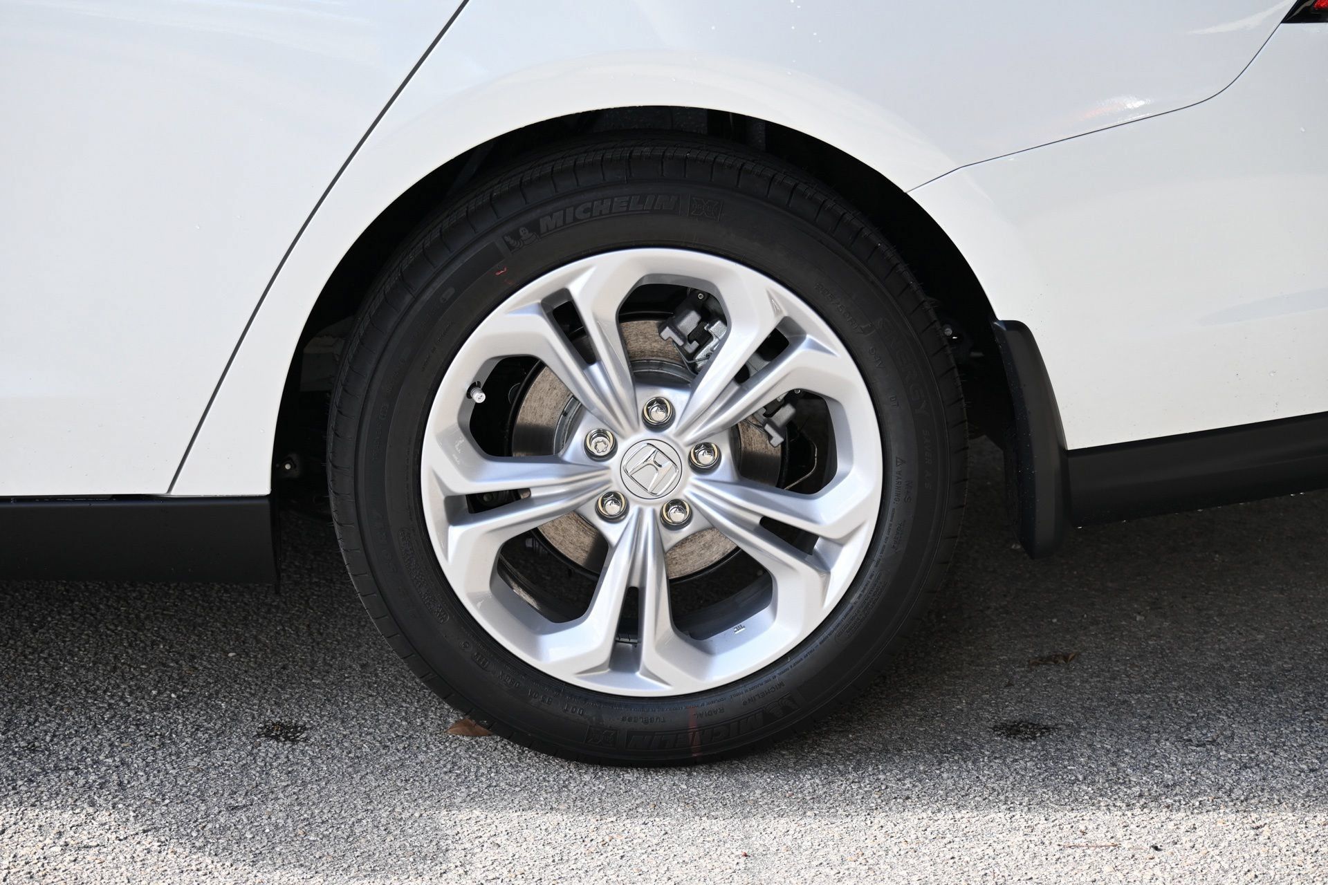 New 2026 Honda Accord LX image 39