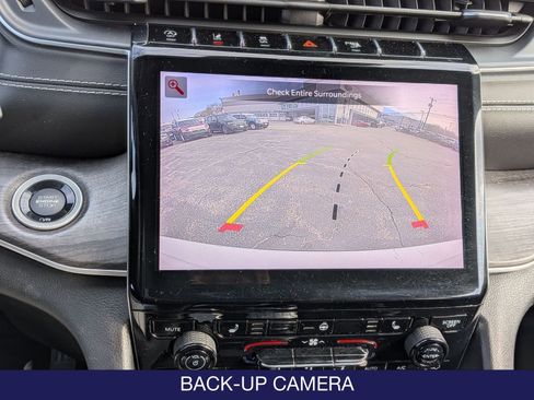 Used 2022 Jeep Grand Cherokee L Limited image 22