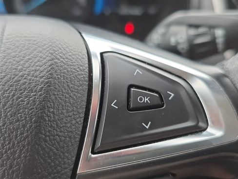 Used 2023 Ford Edge SEL AWD/4WD image 24